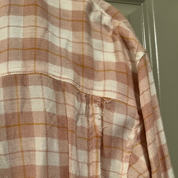Free People All About the Plaid button down - Picture 5 of 13